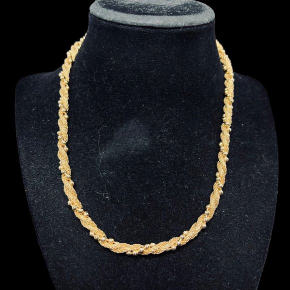 Avon Gold Tone Mesh Twisted With Balls Necklace (4990) - Picture 1 of 6